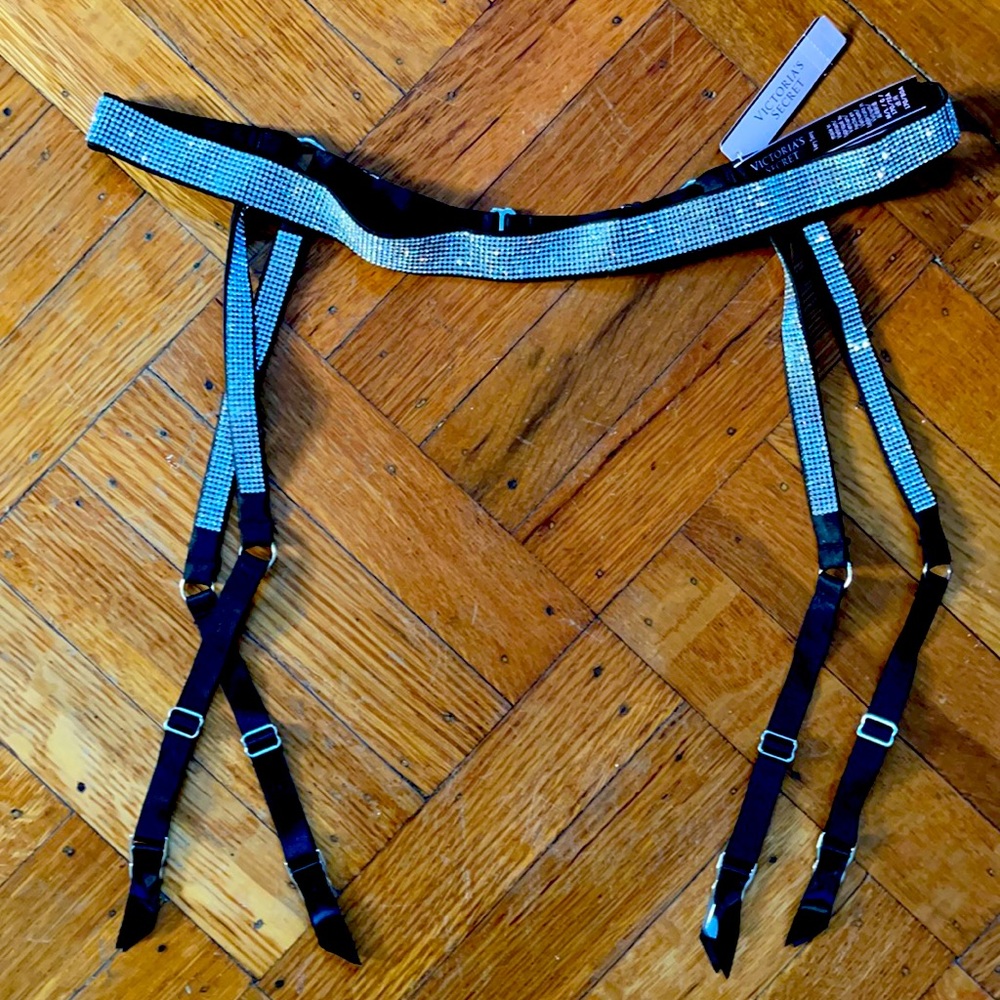 New Victoria’s Secret Garter Belt